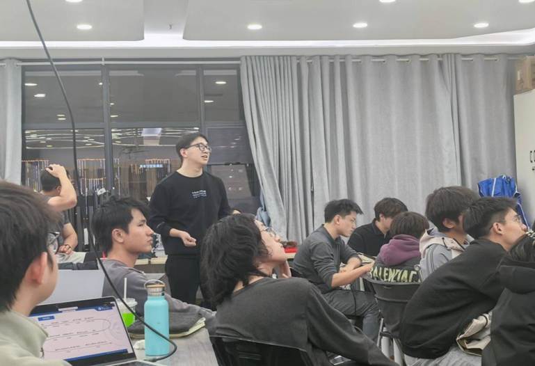 01c2cc17970d5c94a38b62f0fc9e3dc4